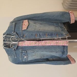 Denim jacket, size 6 or medium